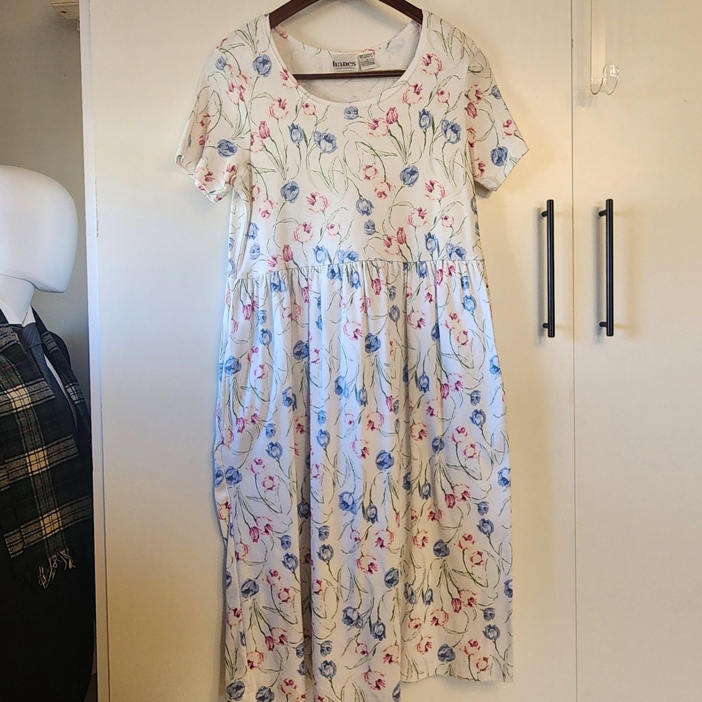 Hanes Vintage Floral Babydoll Dress Short Sleeve White Pink Blue Cotton Blend M